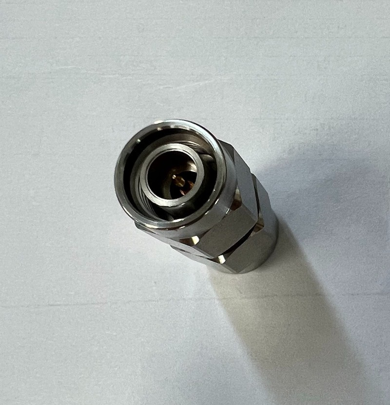 TNC male to TNC male adapter, 18GHz, stainless steel body