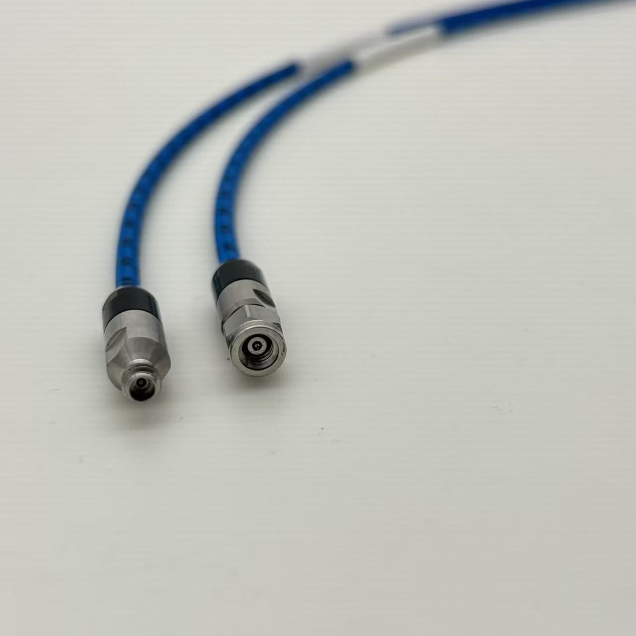 110G armored 1.0mm male to 1.0mm female microwave cable assembly 0.3M