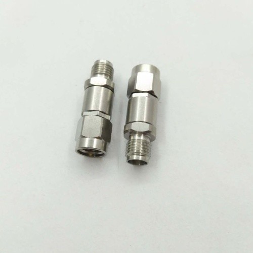 3.5mm male to 2.92mm female RF coaxial adapter