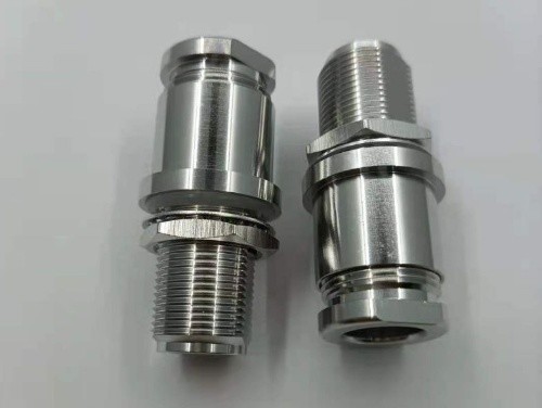 N Female Bulkhead Clamp Connector for LMR400 Cable